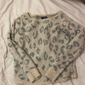 Abercrombie and fitch leopard sweater